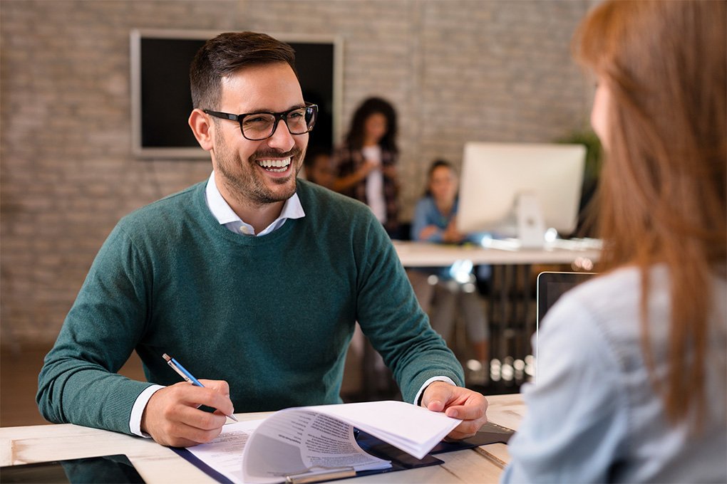 Deep dive into your business goal with personalized consultation